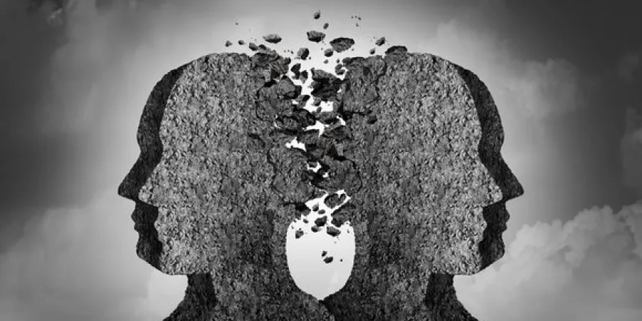 مَفْهُومُ الصِراعِ فِي السوسيولوجيا المارْكِسِيَّةِ:إِضاءَةِ نَقْدِيَّةٌ مُعاصِرَةٌ